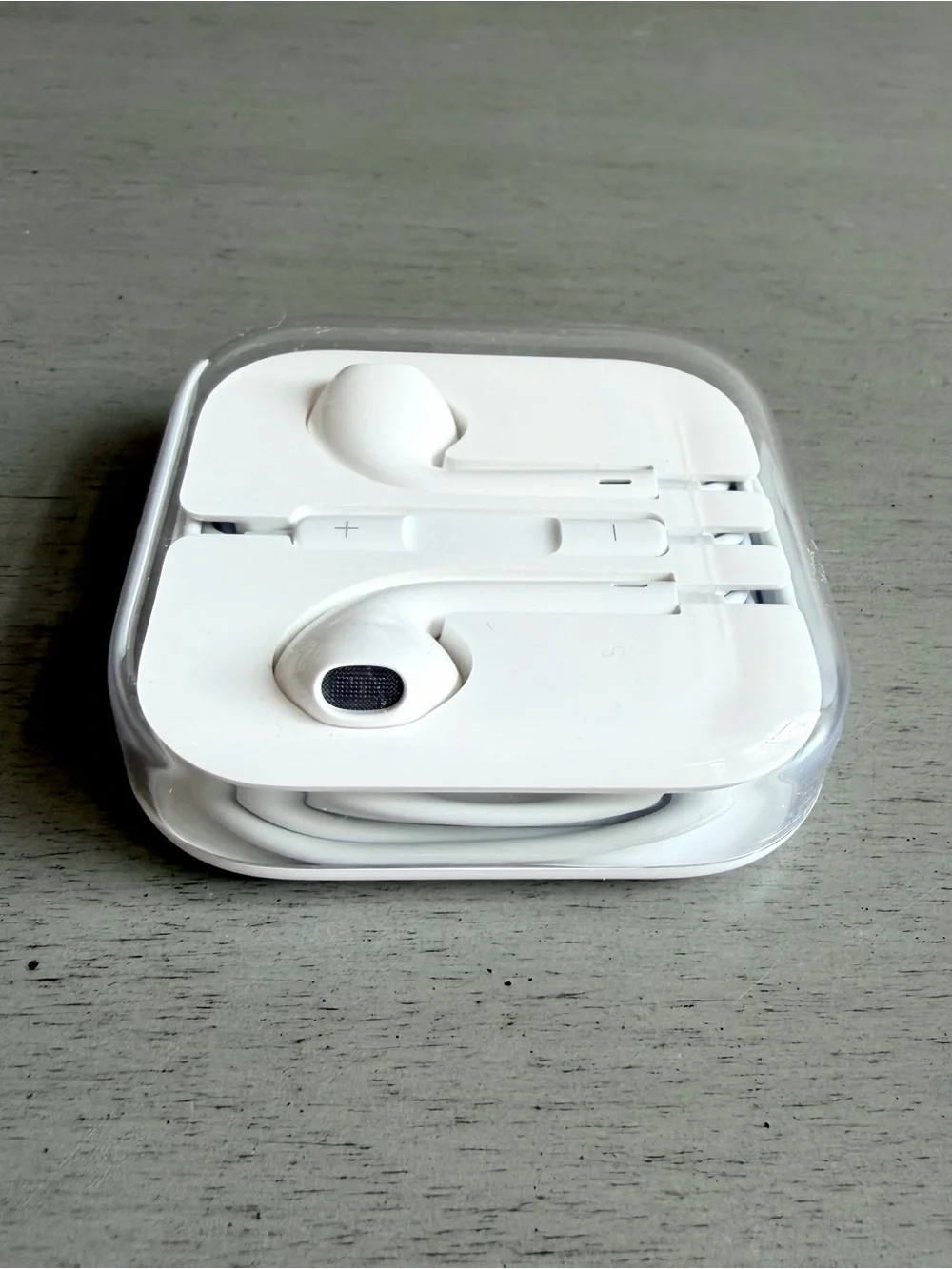Apple wired earpods